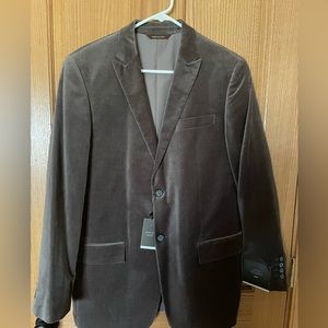 Men’s light brown velvet blazer